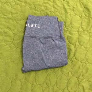 Alphalete leggings. Blue. M